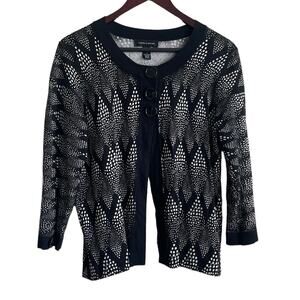 Cable & Gauge Women Cardigan L Black Crew Neck 3/4 Sleeve 3 Large Button Closure